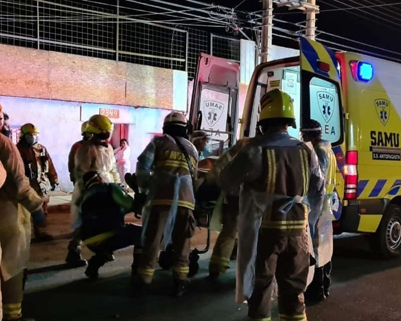 Rescate de personas / Emanación de gases